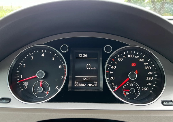 Volkswagen Passat cena 23900 przebieg: 225882, rok produkcji 2010 z Poznań małe 466